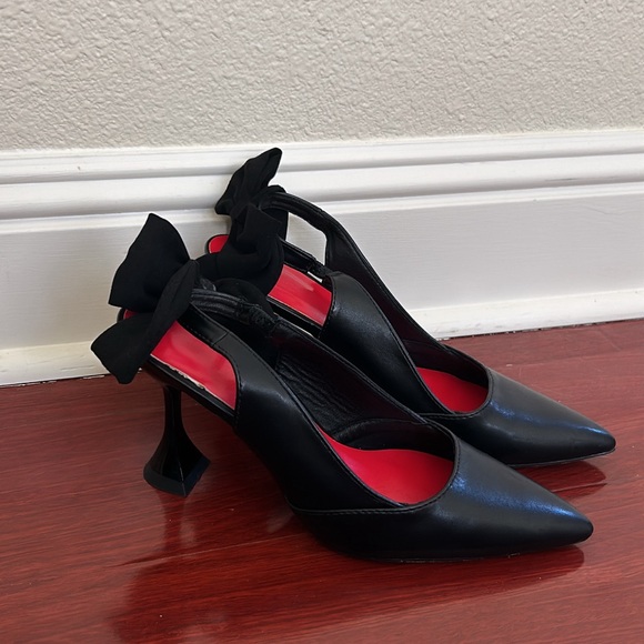 Comfortable Pyramid Slingback Pumps With Bow Size 41 (10) - Picture 4 of 8